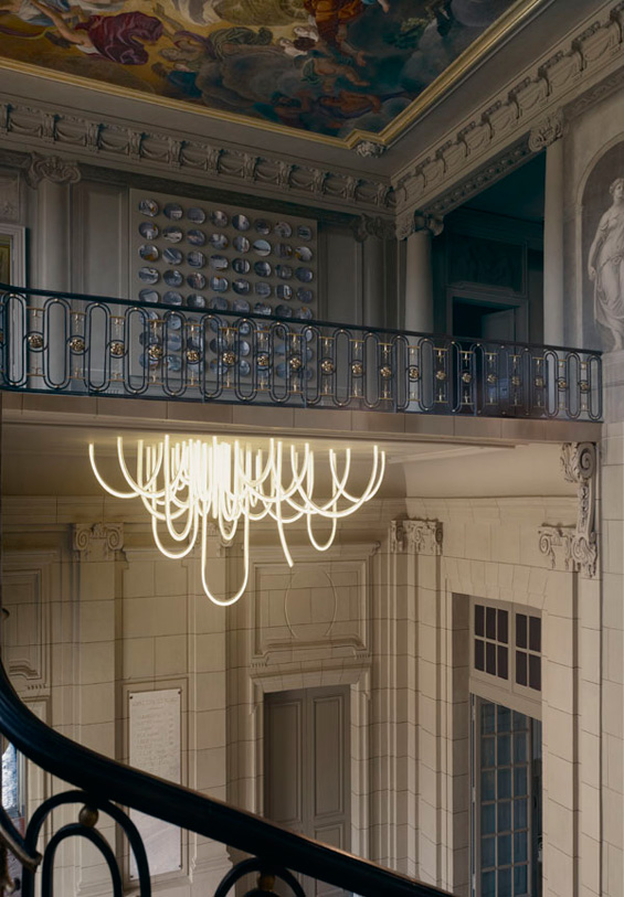 Design d'intérieur : lustres, du baroque au contemporain, ils ... Créatif Lustres Contemporain