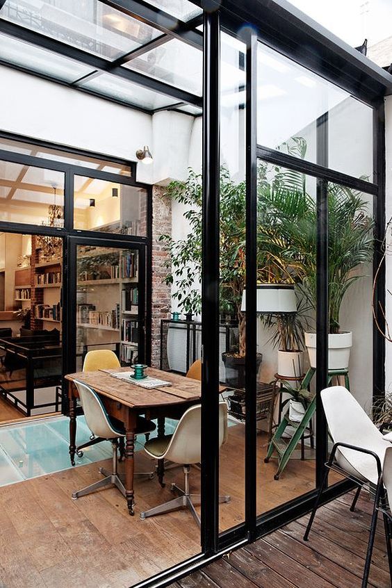 Design d’intérieur : La verrière, une alternative design et moderne à la cloison