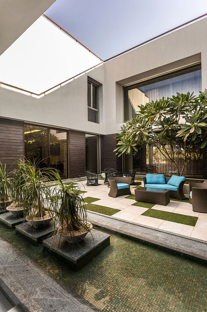 Bien Immobilier : Bungalow moderne dans la province indienne de Gujarat