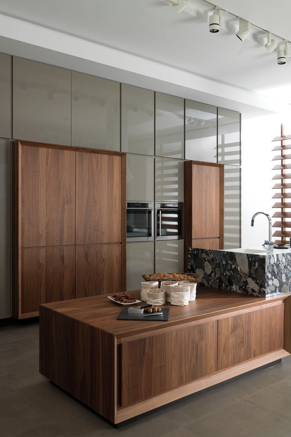 Design d’intérieur : Cuisines modernes, lieu de vie à part entière