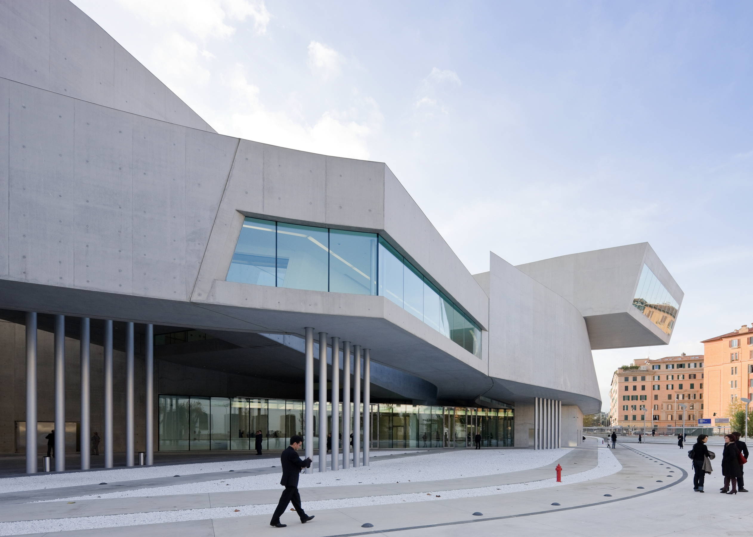 Portrait d’architecte et designer : Zaha Hadid