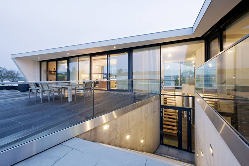 Bien Immobliler : L- House, maison de rêve dans un paysage rural