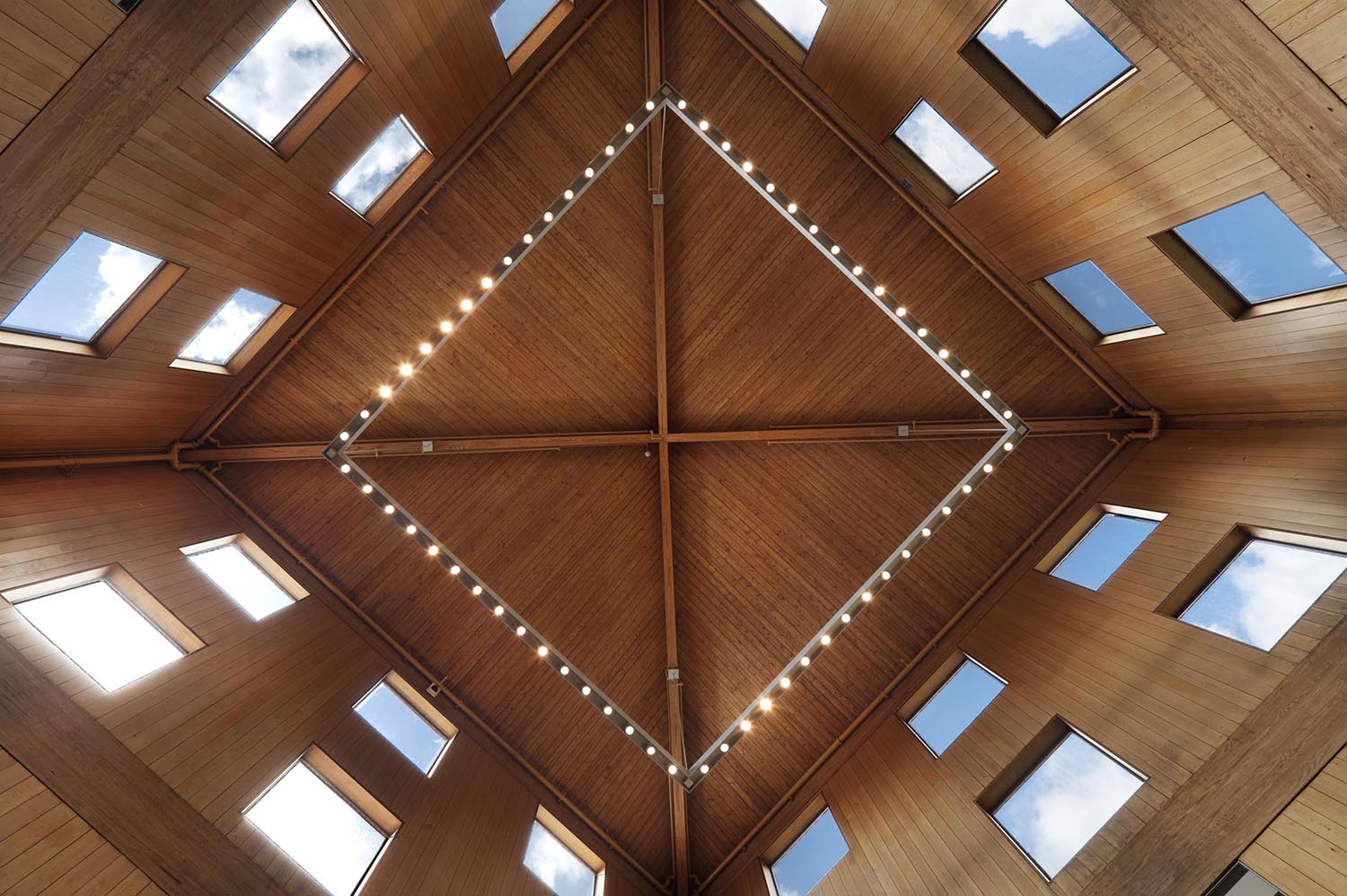 Portrait d'architecte Alexander Gorlin Temple Beth El