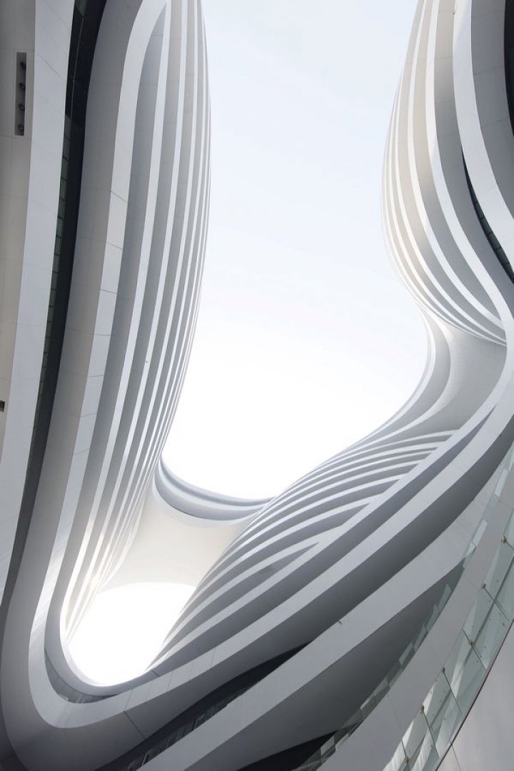 Portrait d’architecte et designer : Zaha Hadid
